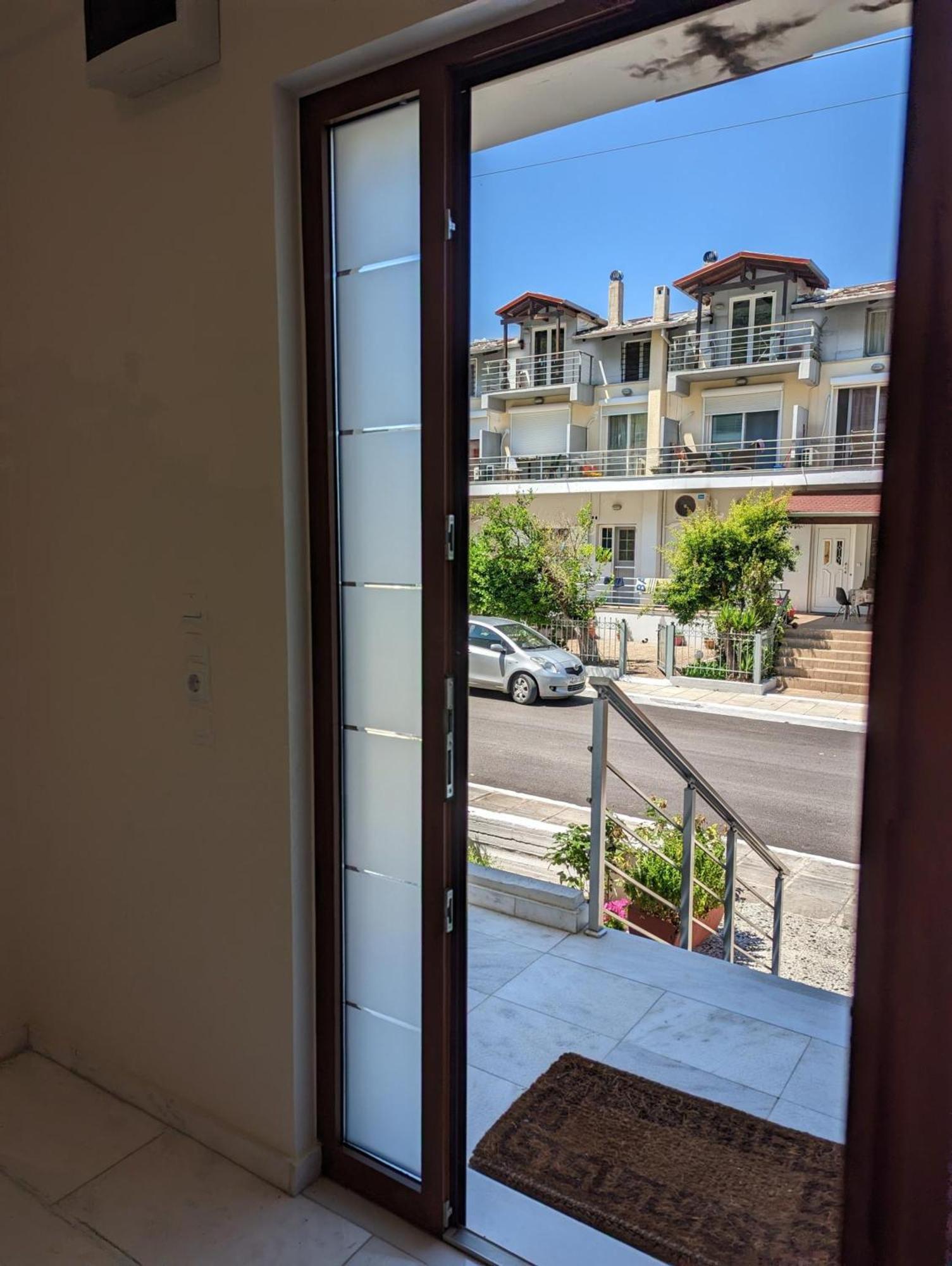 Samaras Apartments In Kamena Vourla Exterior foto
